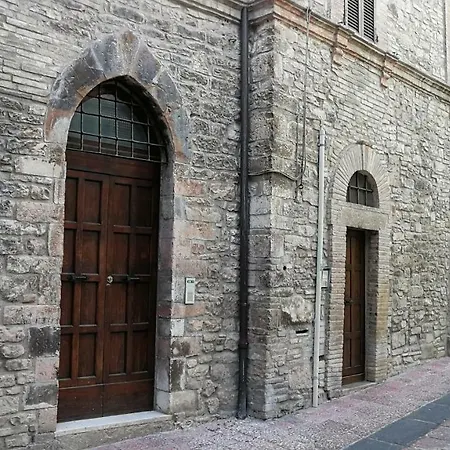 Palazzo Calocci In Apartment