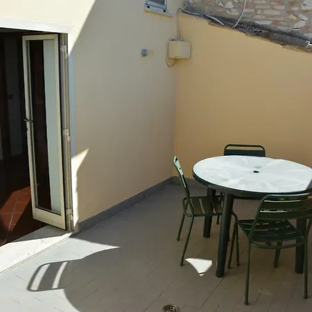 شقة Palazzo Calocci In *