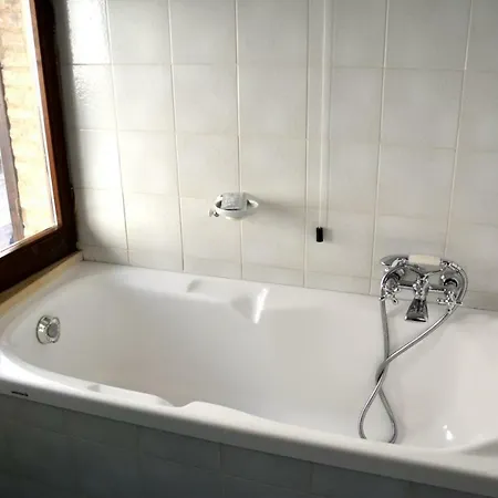 Palazzo Calocci In Διαμέρισμα *