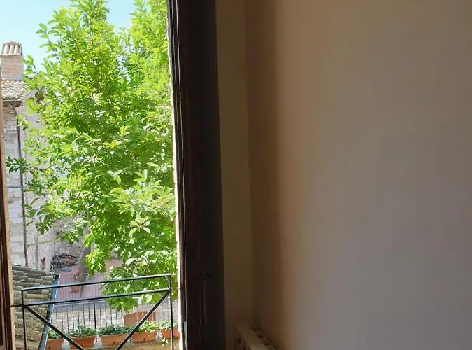 Palazzo Calocci In 아파트