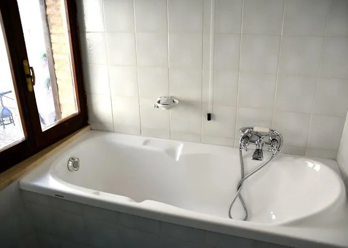 Palazzo Calocci In Apartamento *